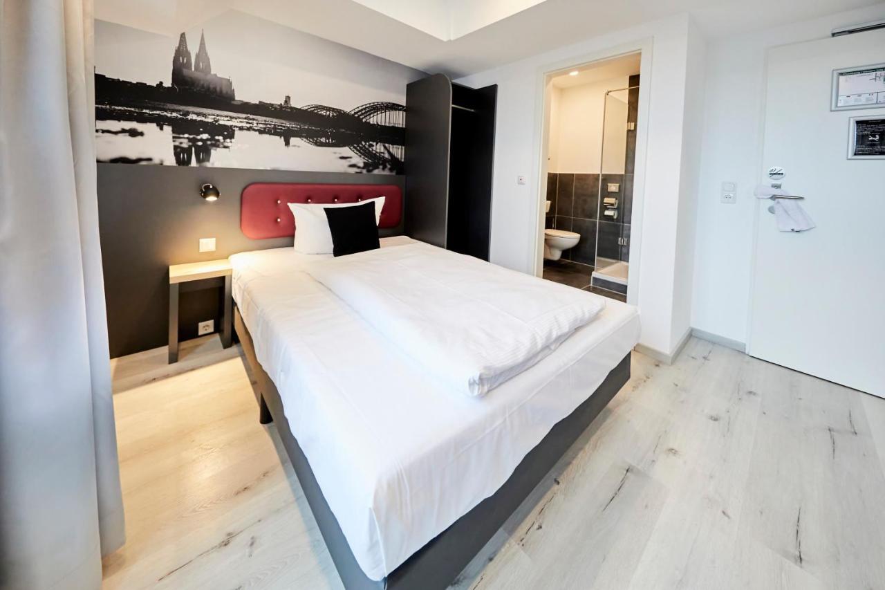 Loft Am Ring Hotel Keulen Buitenkant foto