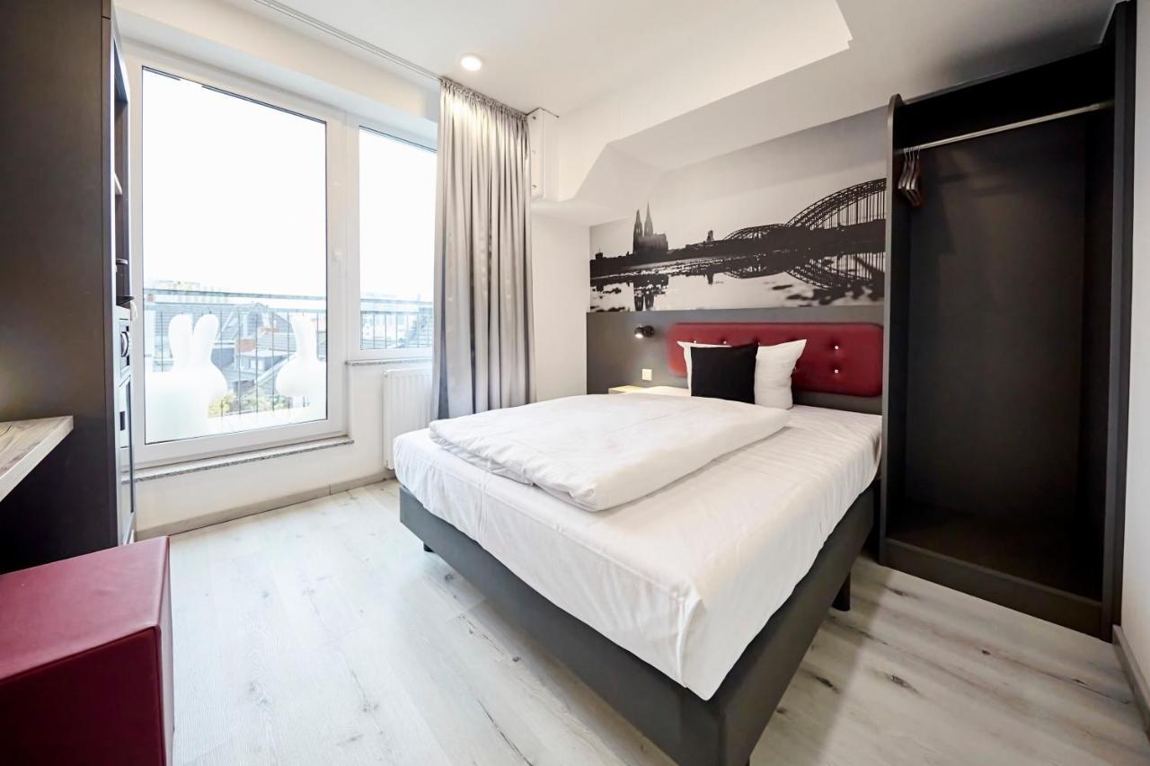 Loft Am Ring Hotel Keulen Buitenkant foto